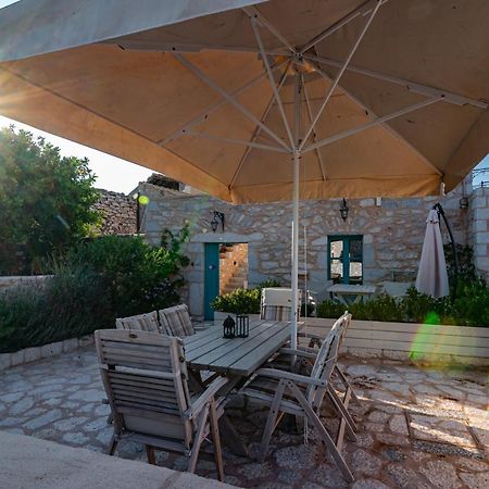 Olea Hotel Pírgos Dhiroú Buitenkant foto