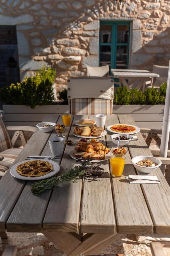 Olea Hotel Pírgos Dhiroú Buitenkant foto