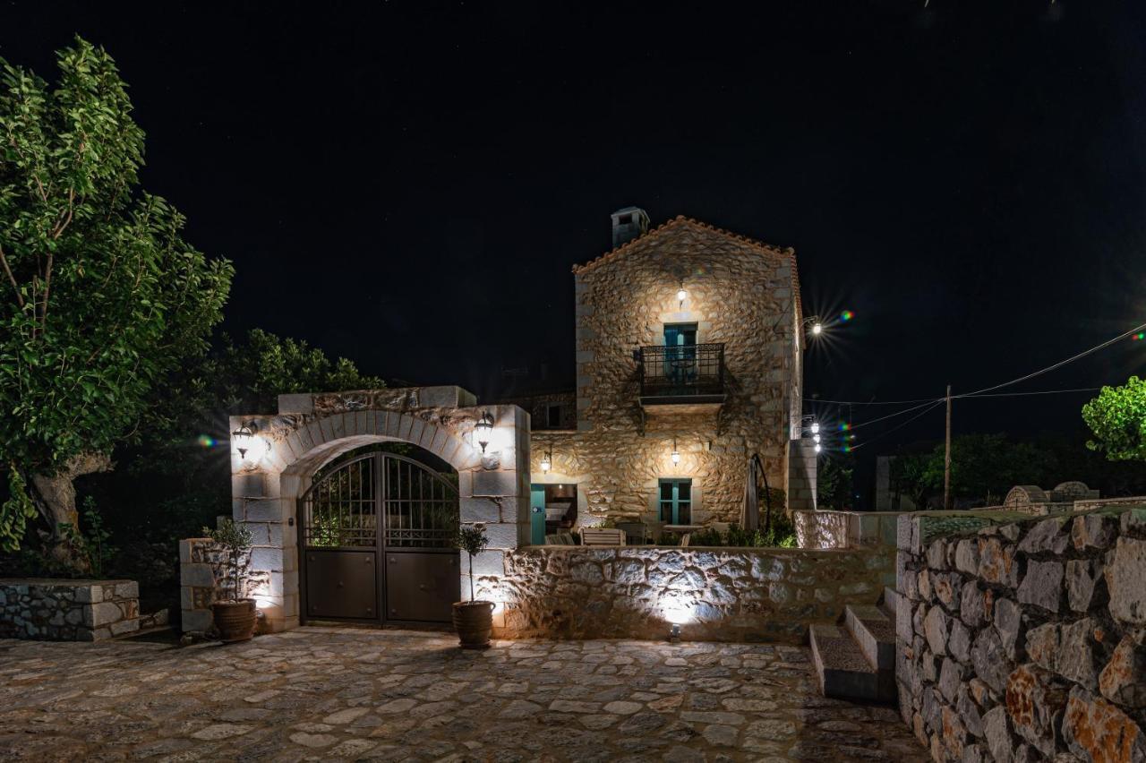 Olea Hotel Pírgos Dhiroú Buitenkant foto