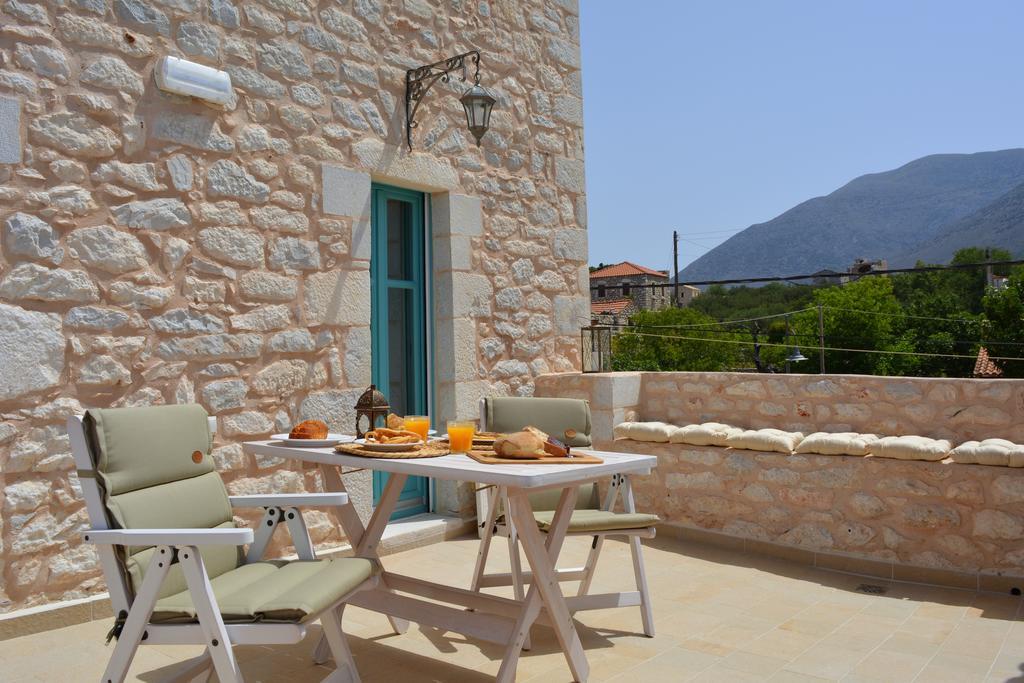 Olea Hotel Pírgos Dhiroú Buitenkant foto